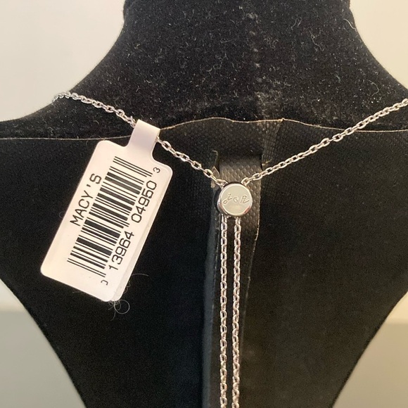 Macy's Green and Silver Geometric Necklace - Picture 2 of 4